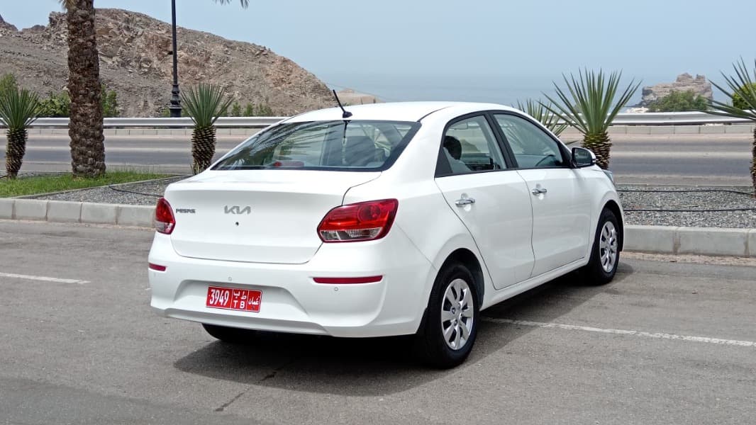 Kia Pegas 2024 4