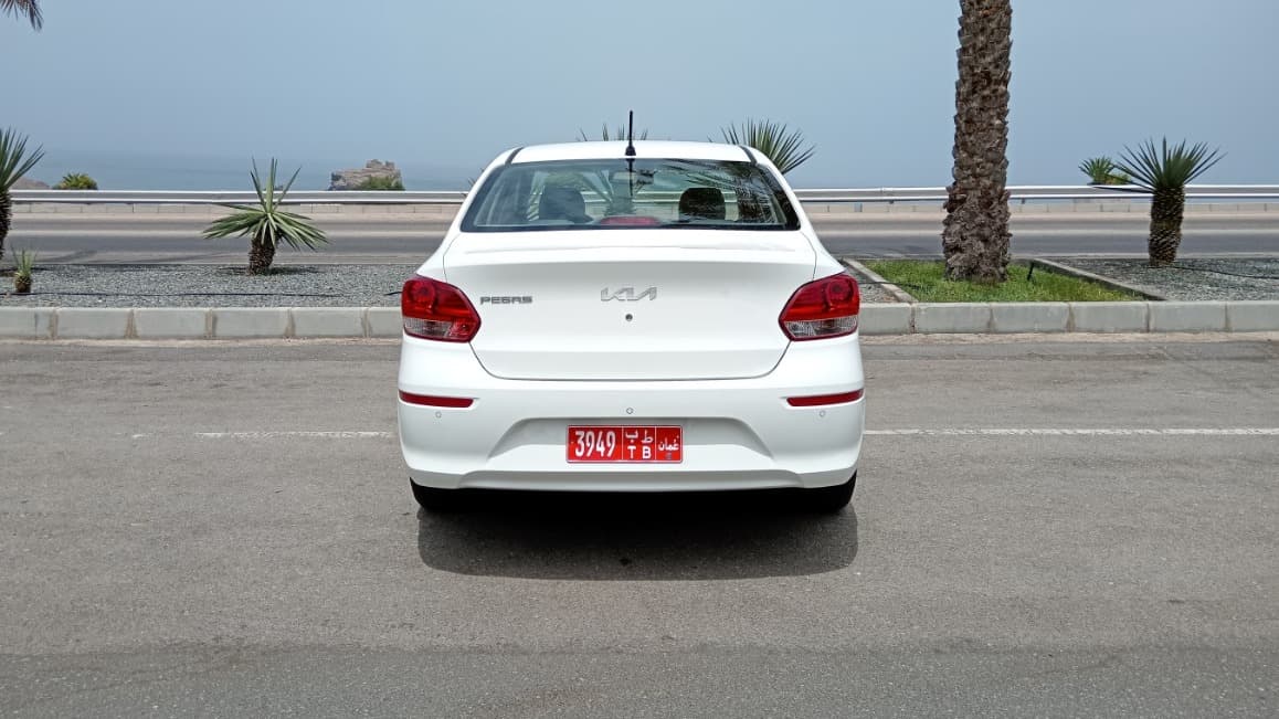 Kia Pegas 2024 3
