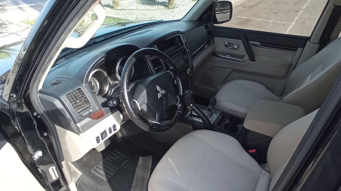 Mitsubishi Pajero 2016 5